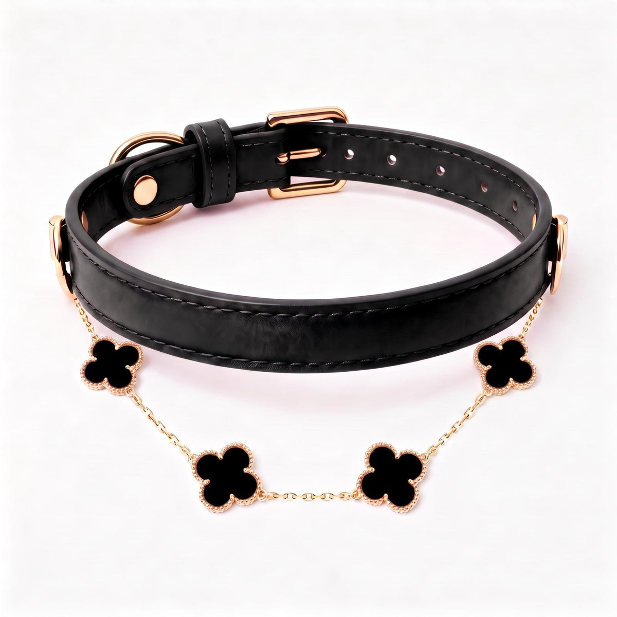 Collar de cuero con joyería y nombre bordado para mascotas